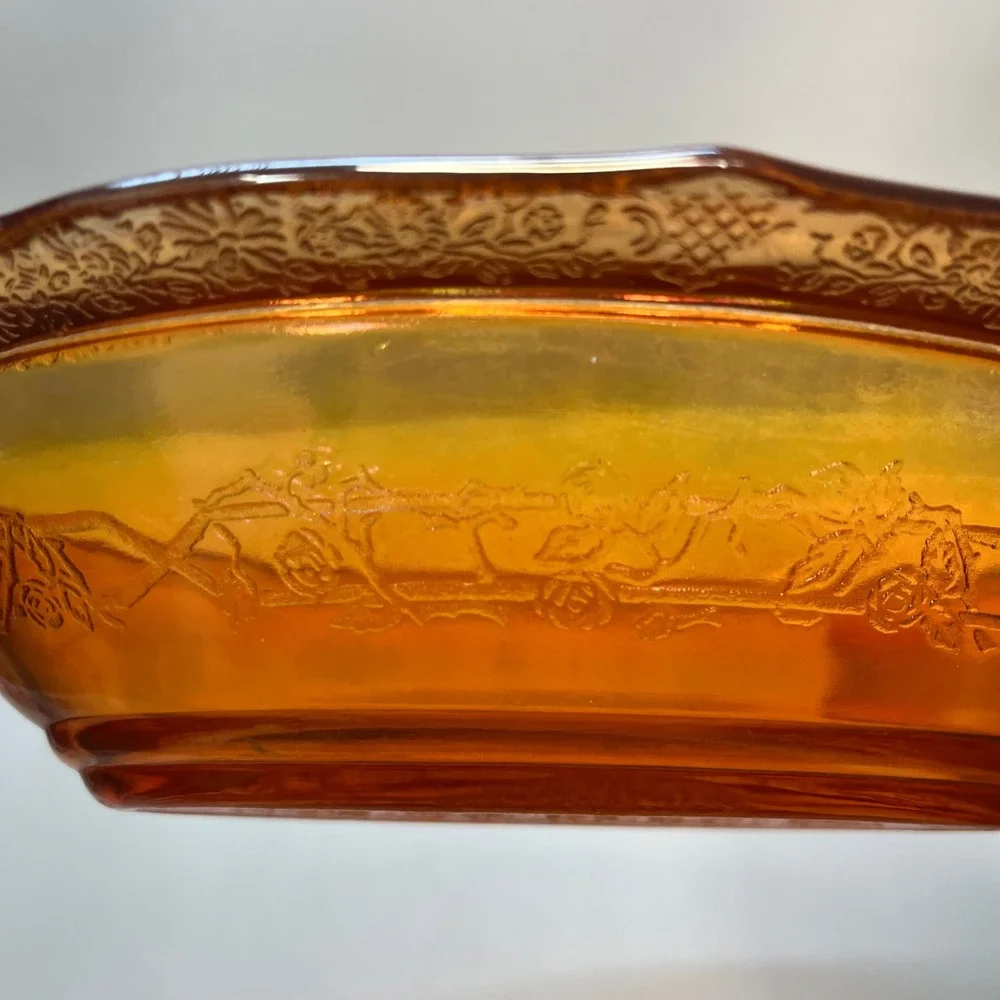 Jeanette Glass Iris and Herringbone Marigold Carnival Glass Oval‎ Vegetable Bowl